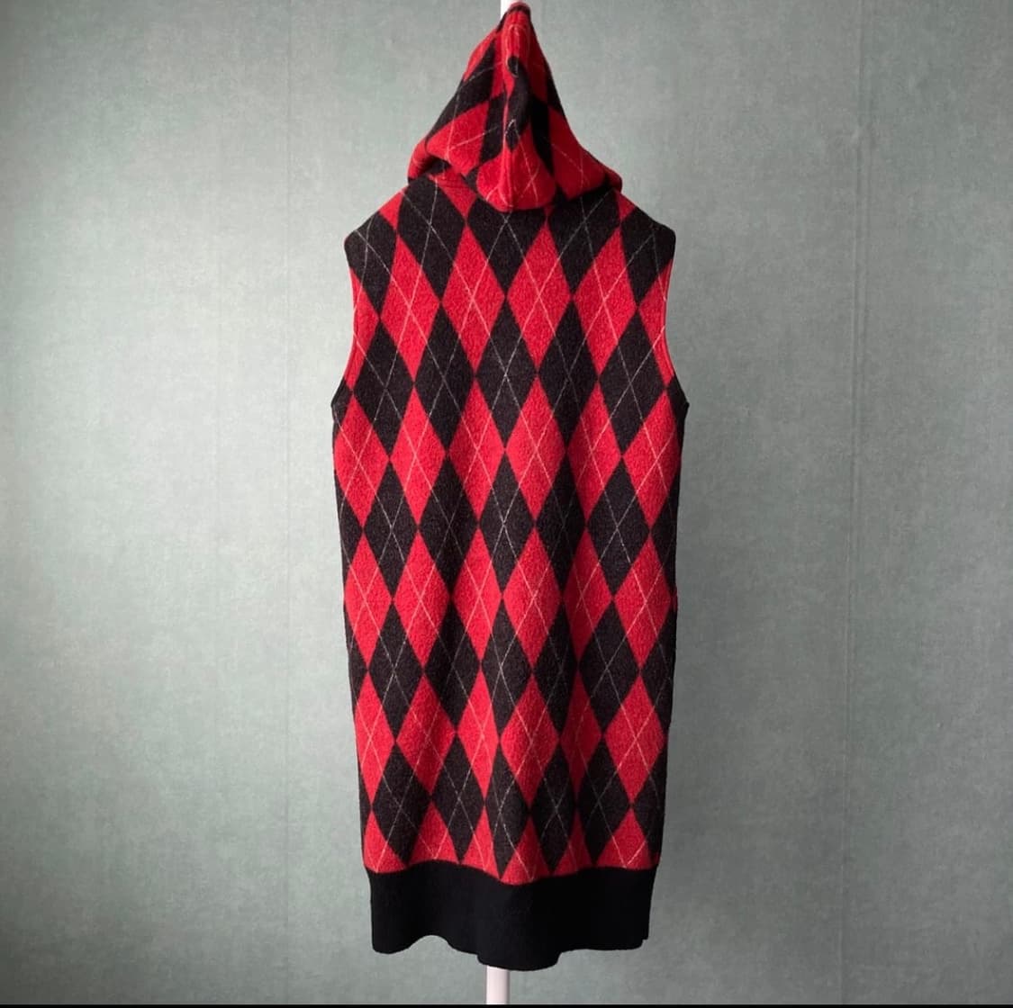 넘버나인 슬리브리스 아가일 롱 집업 상품이미지2