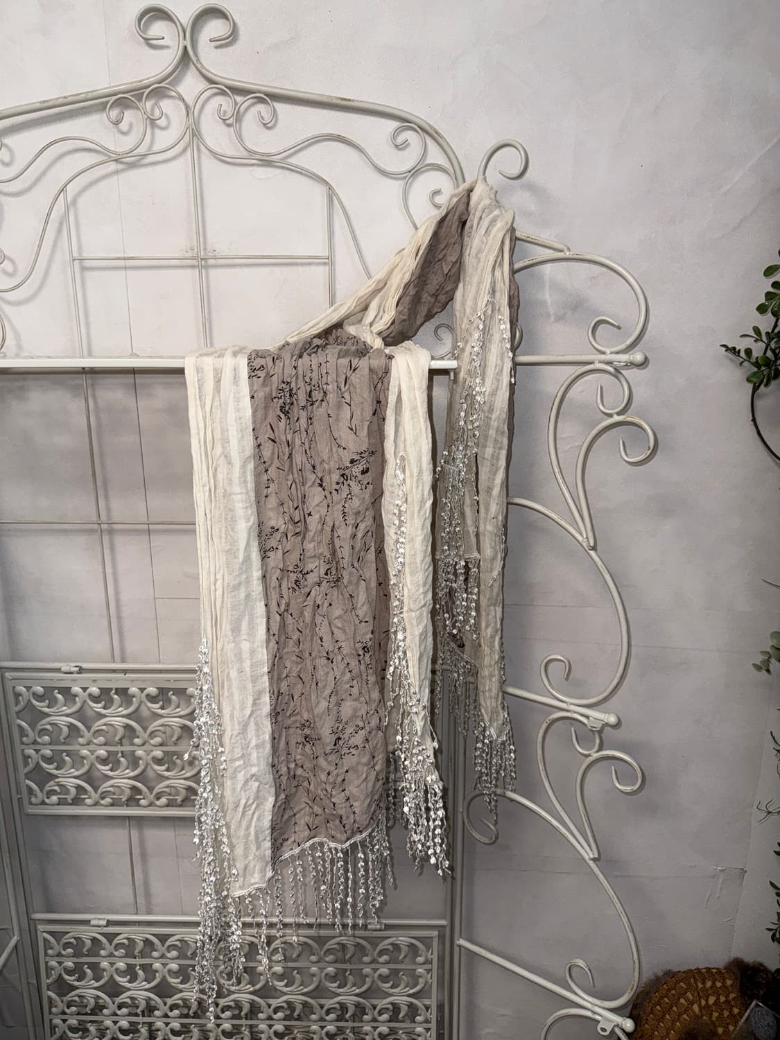 Ash brown oriental tassel scarf 상품이미지1