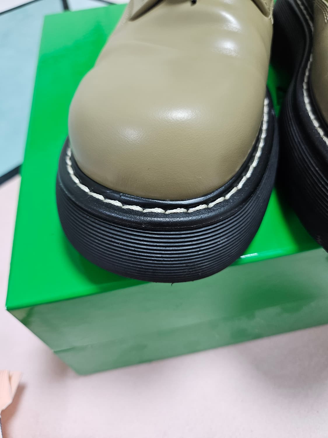 [ 44 ] 보테가베네타 바운스 더비 올스파이스 카키 상품이미지6