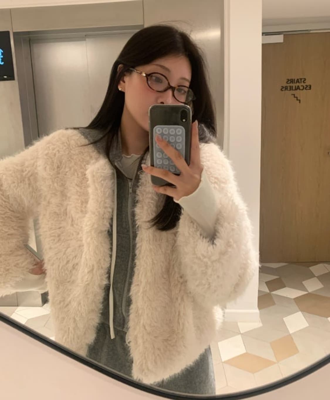 온드민 베어 퍼 자켓 상품이미지2