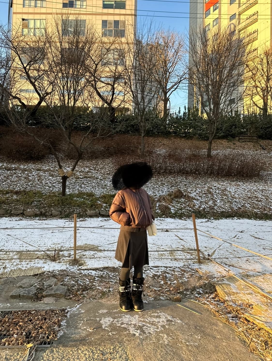 덕다운 100 크롭패딩 상품이미지4