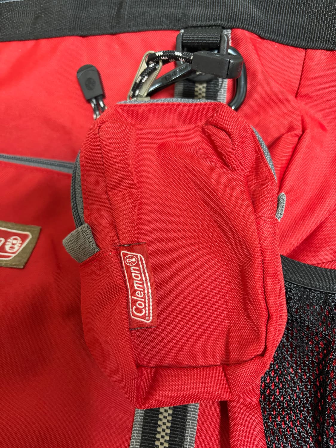 콜맨 레드 보부상 숄더백 미사용 상품이미지3