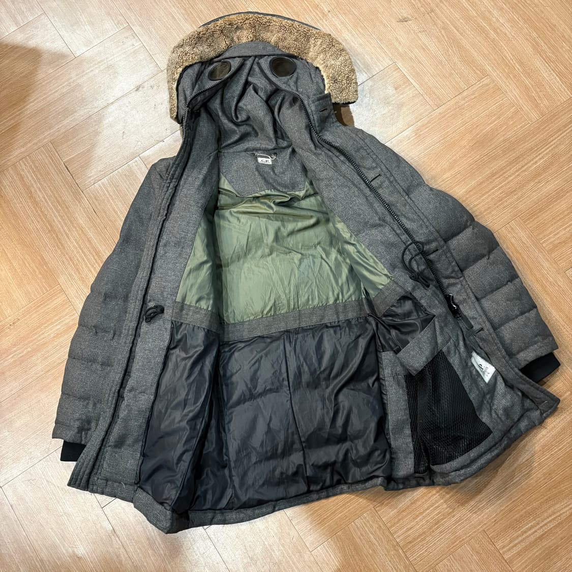 씨피컴퍼니 울 후디 노르지 고글 다운 파카 상품이미지7