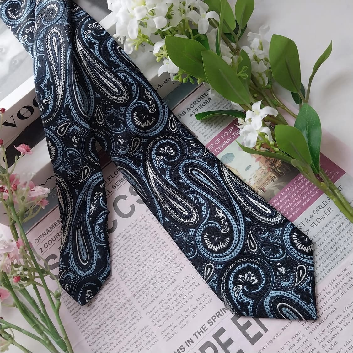 휴고보스 실크 네이비 페이즐리 넥타이 7.9cm A+등급 K1619
 상품이미지4