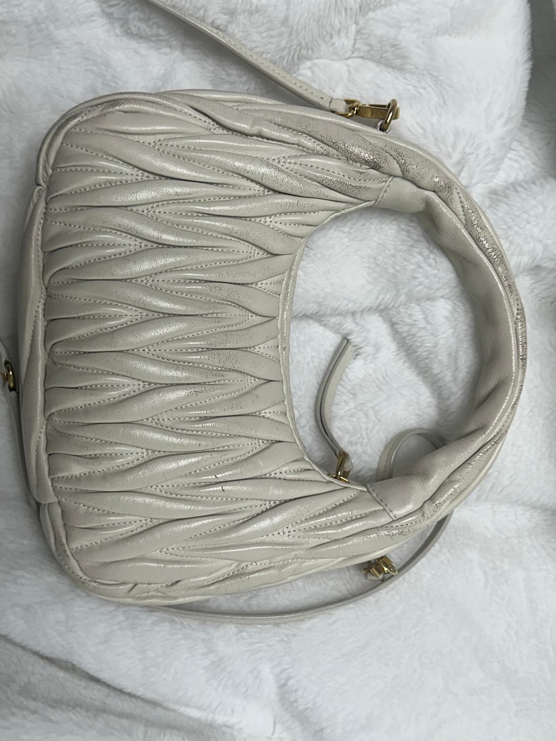 미우미우 호보백 상품이미지7