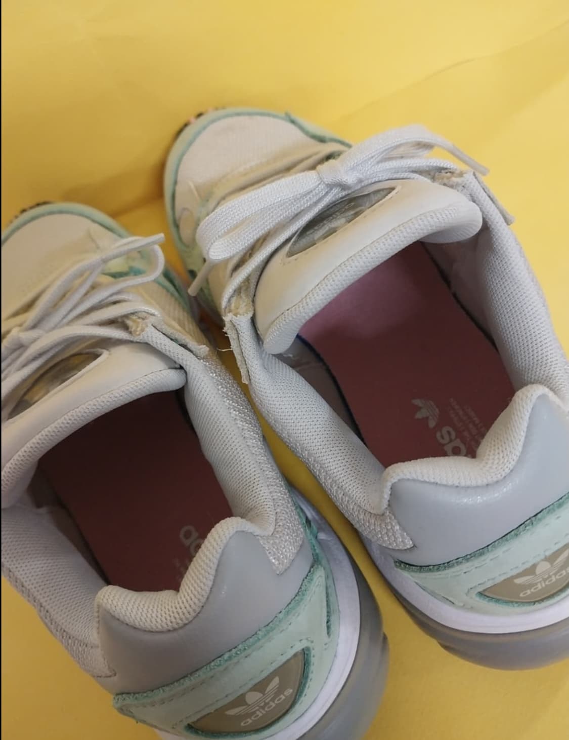 여성 아디다스 오리지널 팔콘 운동화 (240) 상품이미지6