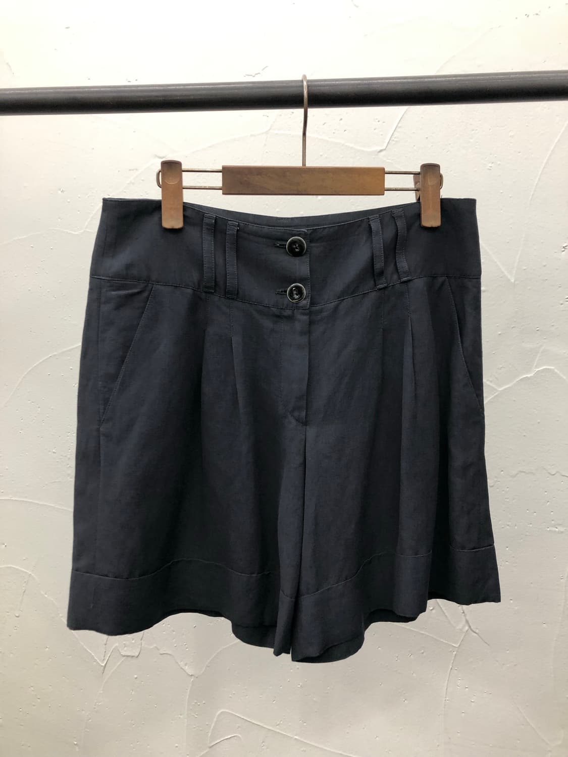 아르마니 꼴레지오니 핀턱 쇼츠 상품이미지1