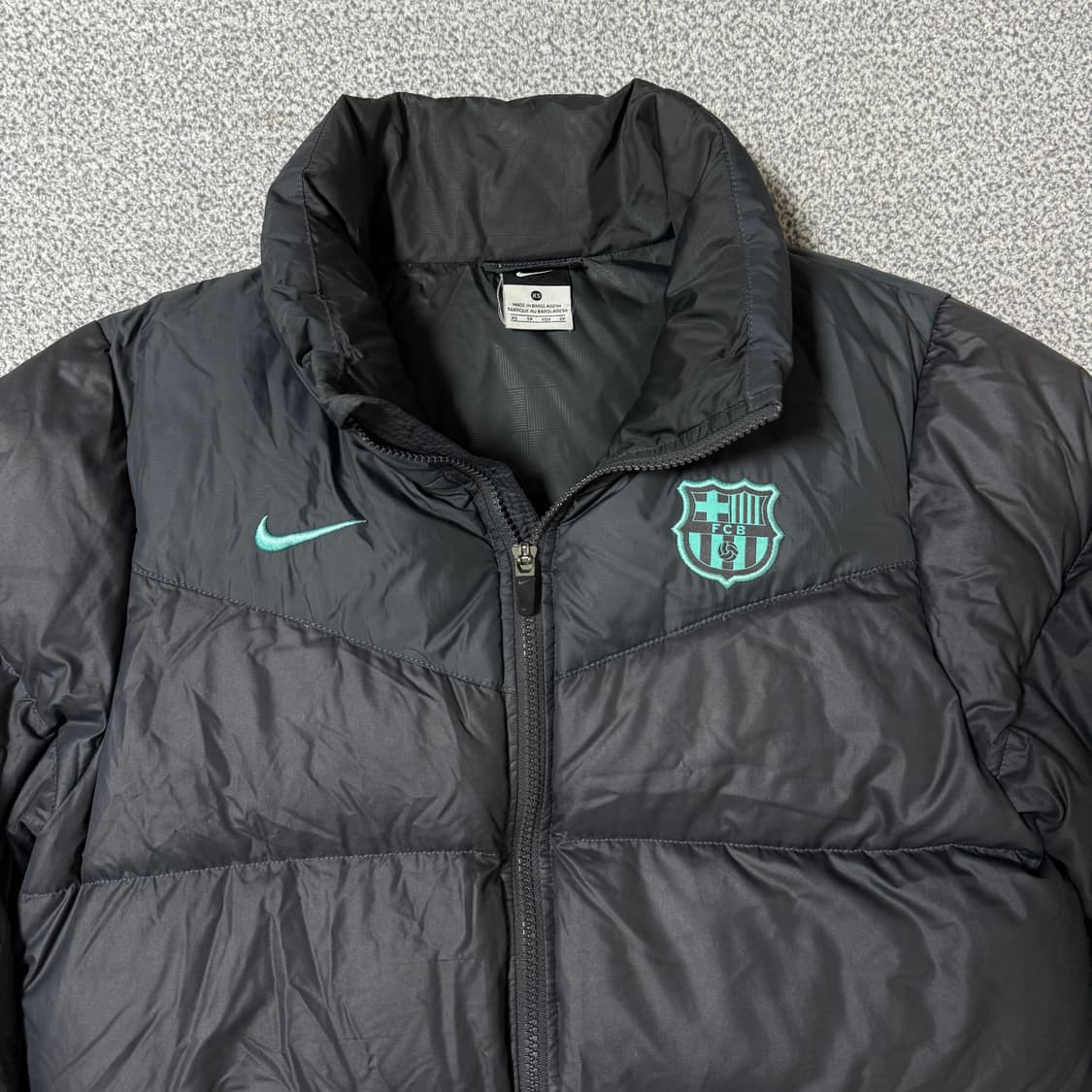 나이키 바르셀로나 패딩 상품이미지4