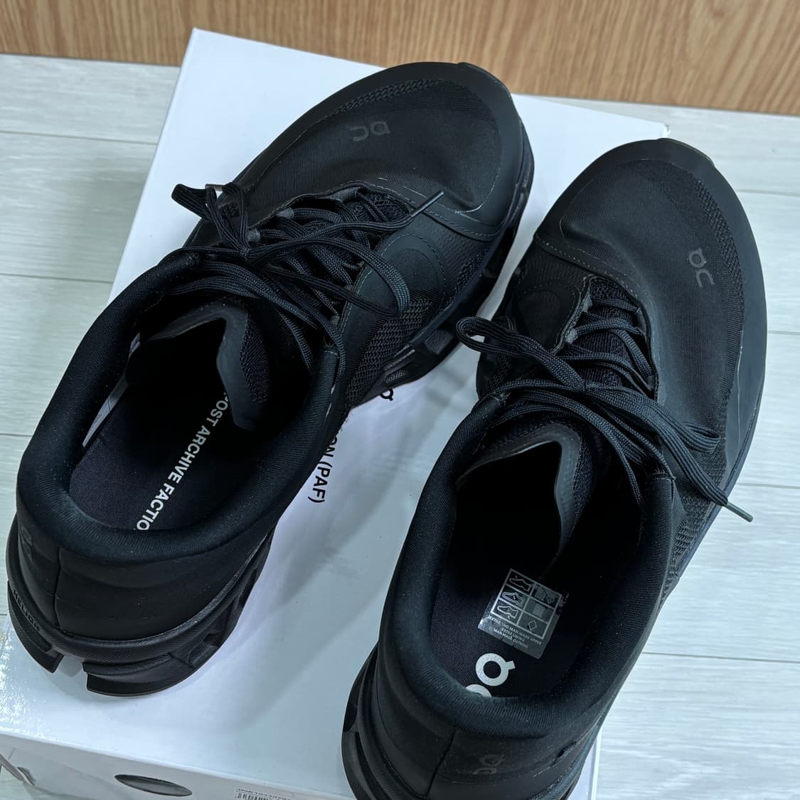 (285) 온 러닝 파프 클라우드몬스터2 블랙 상품이미지4