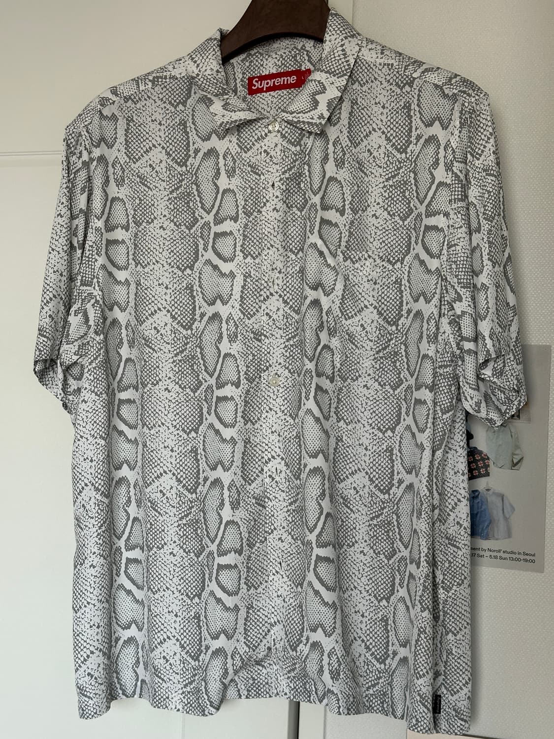 슈프림 24ss 뱀피 반팔 셔츠 L 상품이미지2