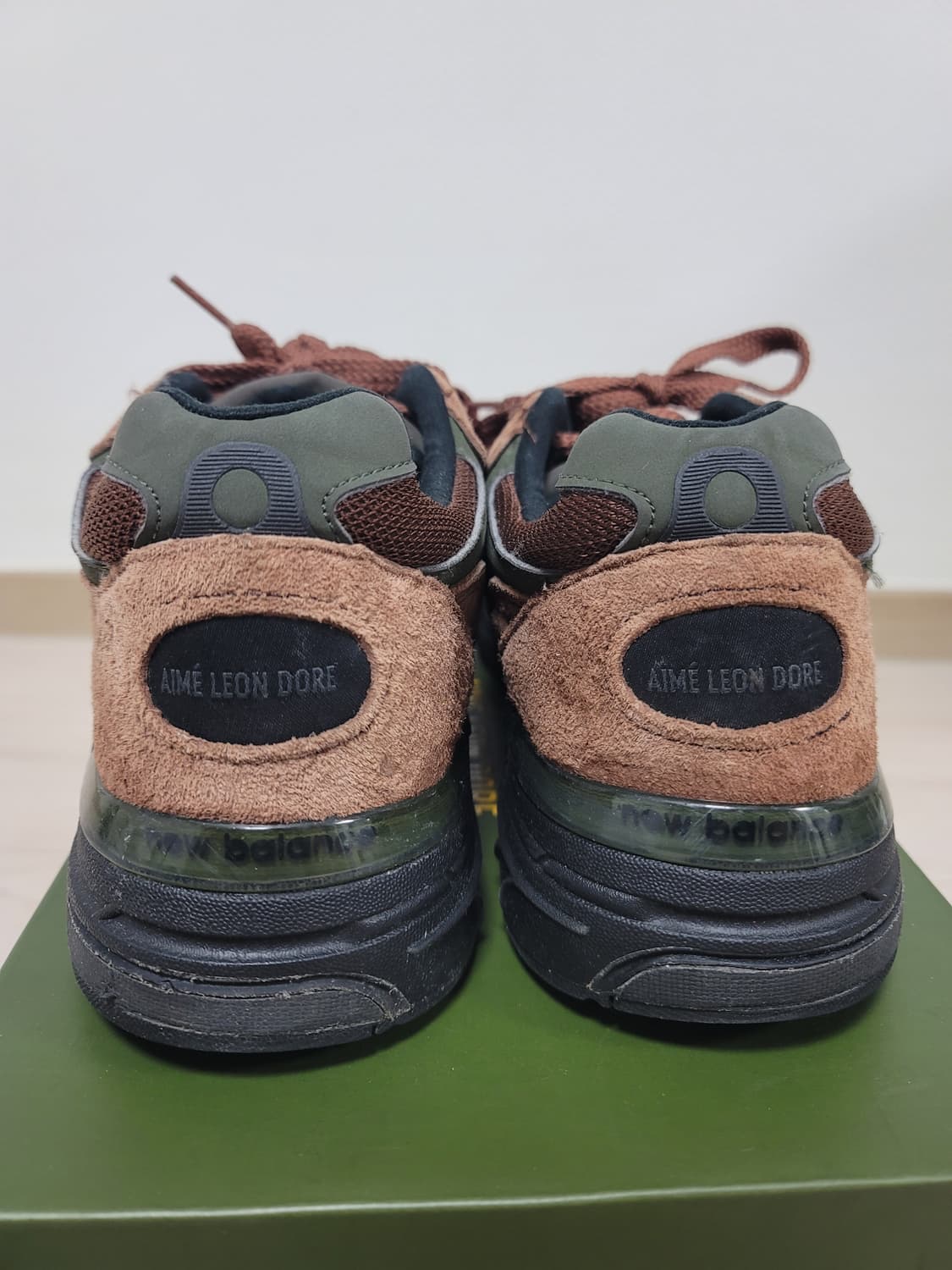 [270] 뉴발란스x에임레온도르 993 브라운 #자운드조프레쉬굿즈kith 상품이미지3