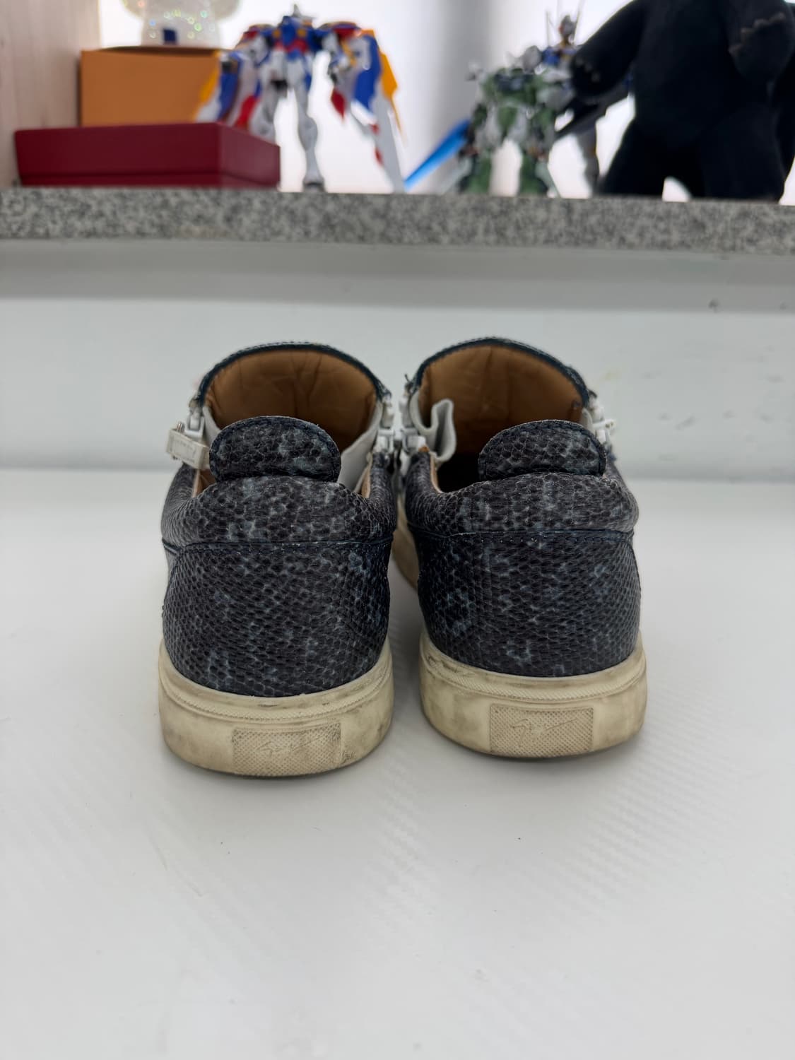 정품) 쥬세페자노티 블루 뱀피 스니커즈 37 상품이미지6