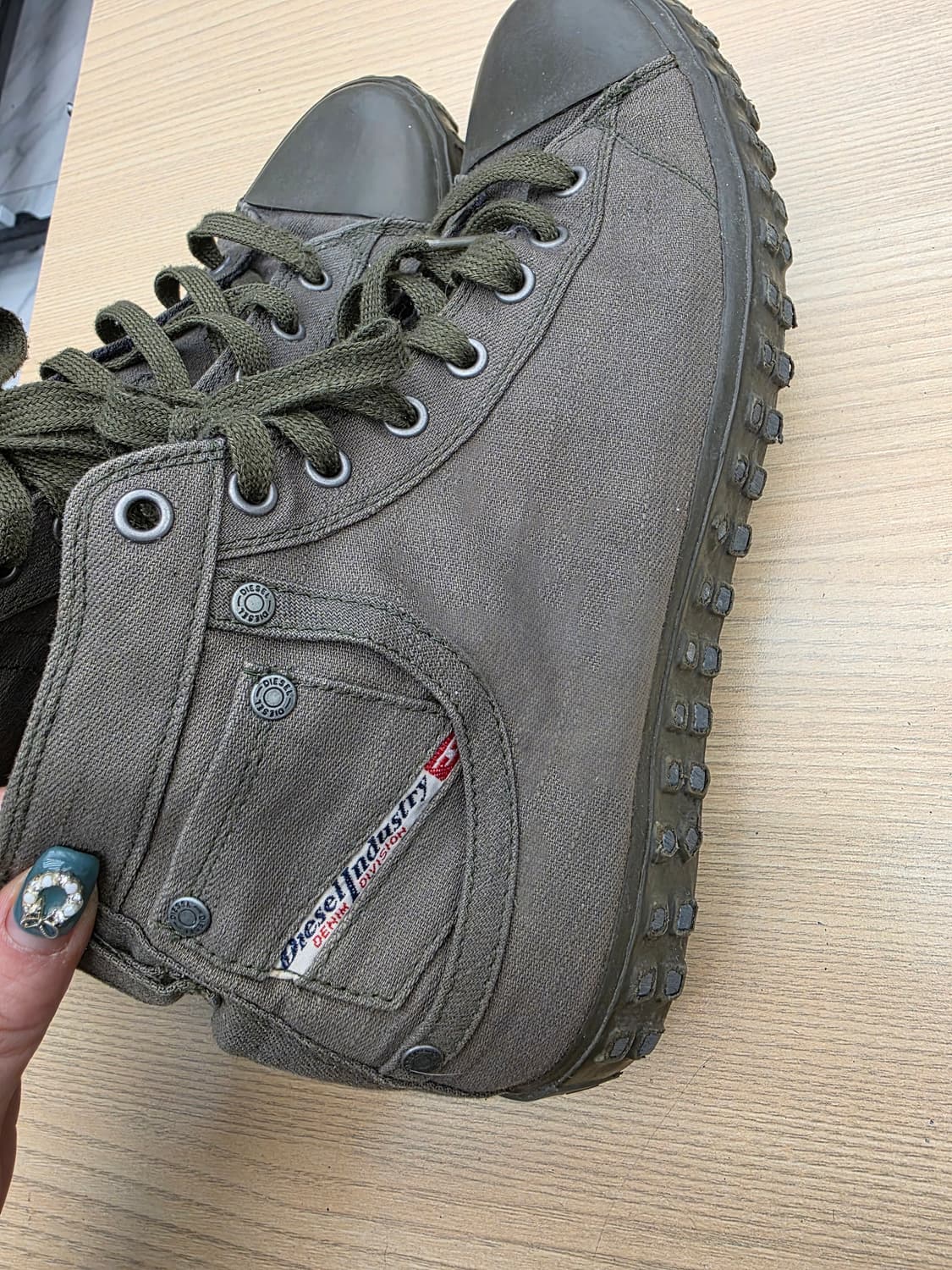 디젤 빈티지 카모 하이 스니커즈 280 상품이미지4