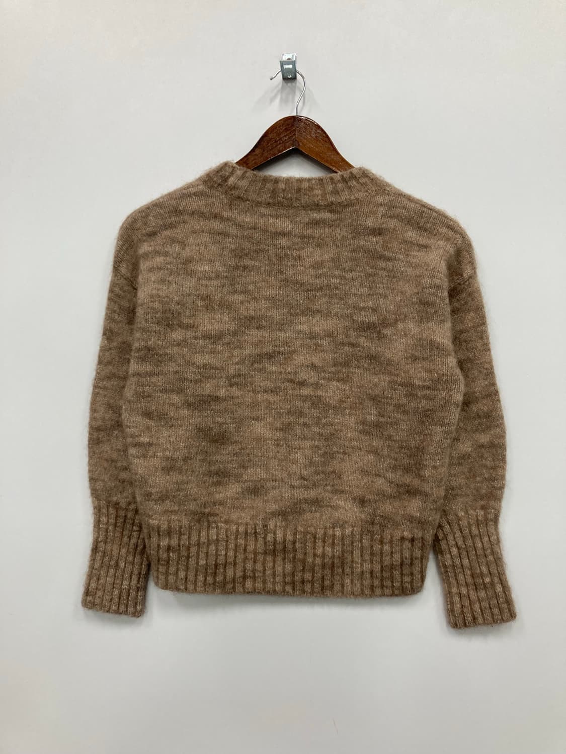 코스 브라운 니트 상품이미지2