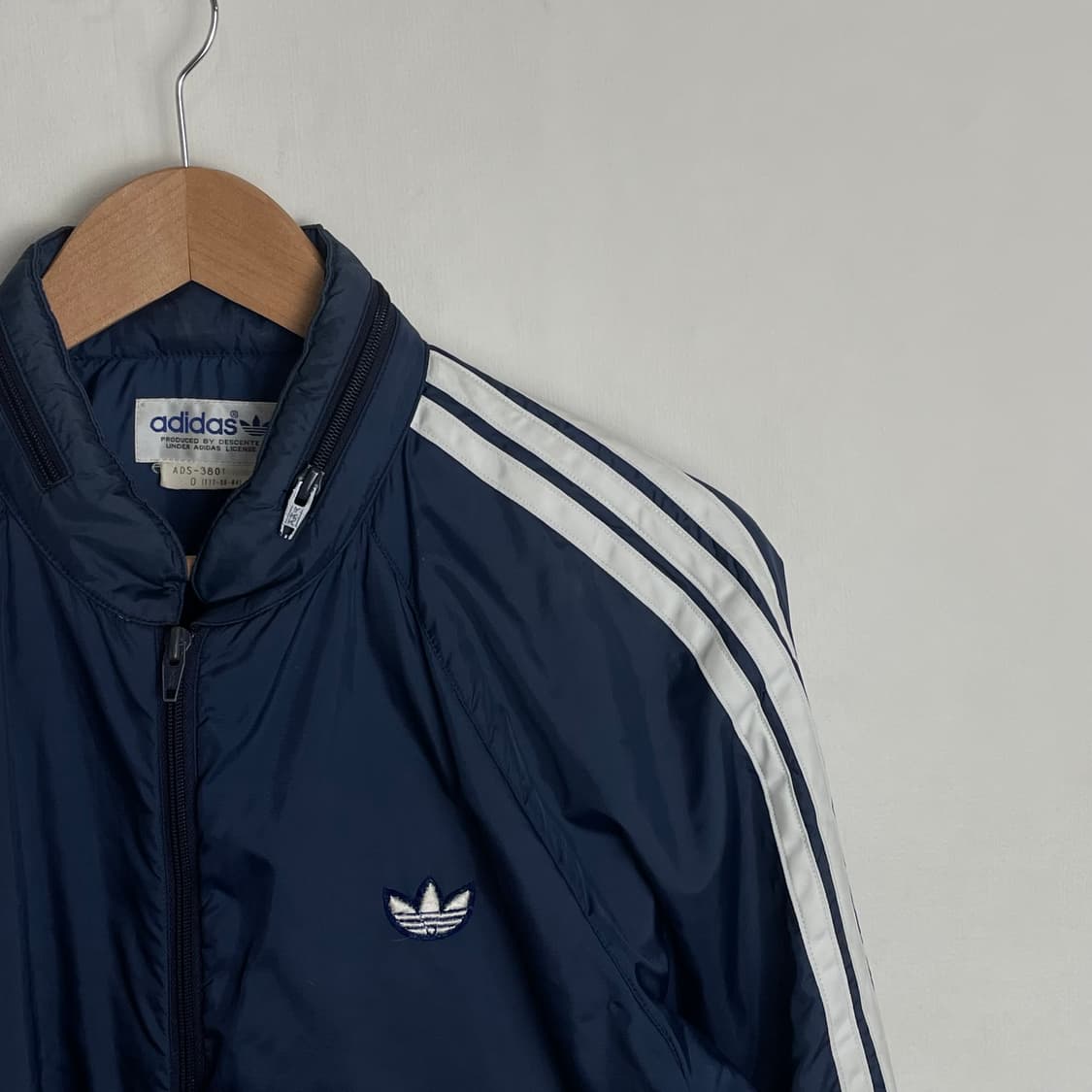 아디다스 올드스큘 바람막이 상품이미지2