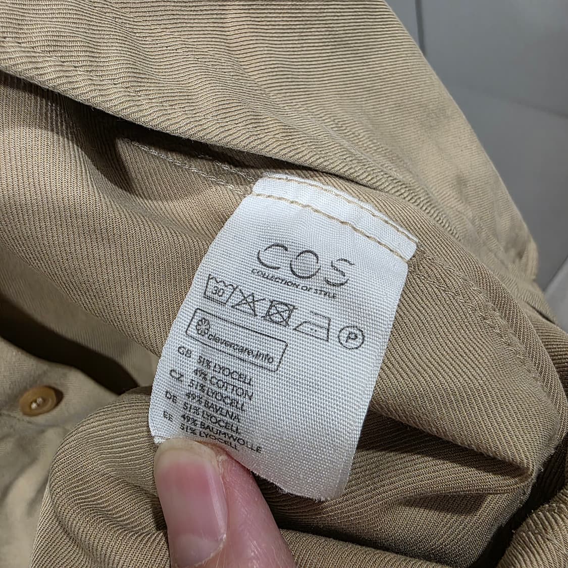 코스(COS) 노카라 긴팔 셔츠 베이지 상품이미지3