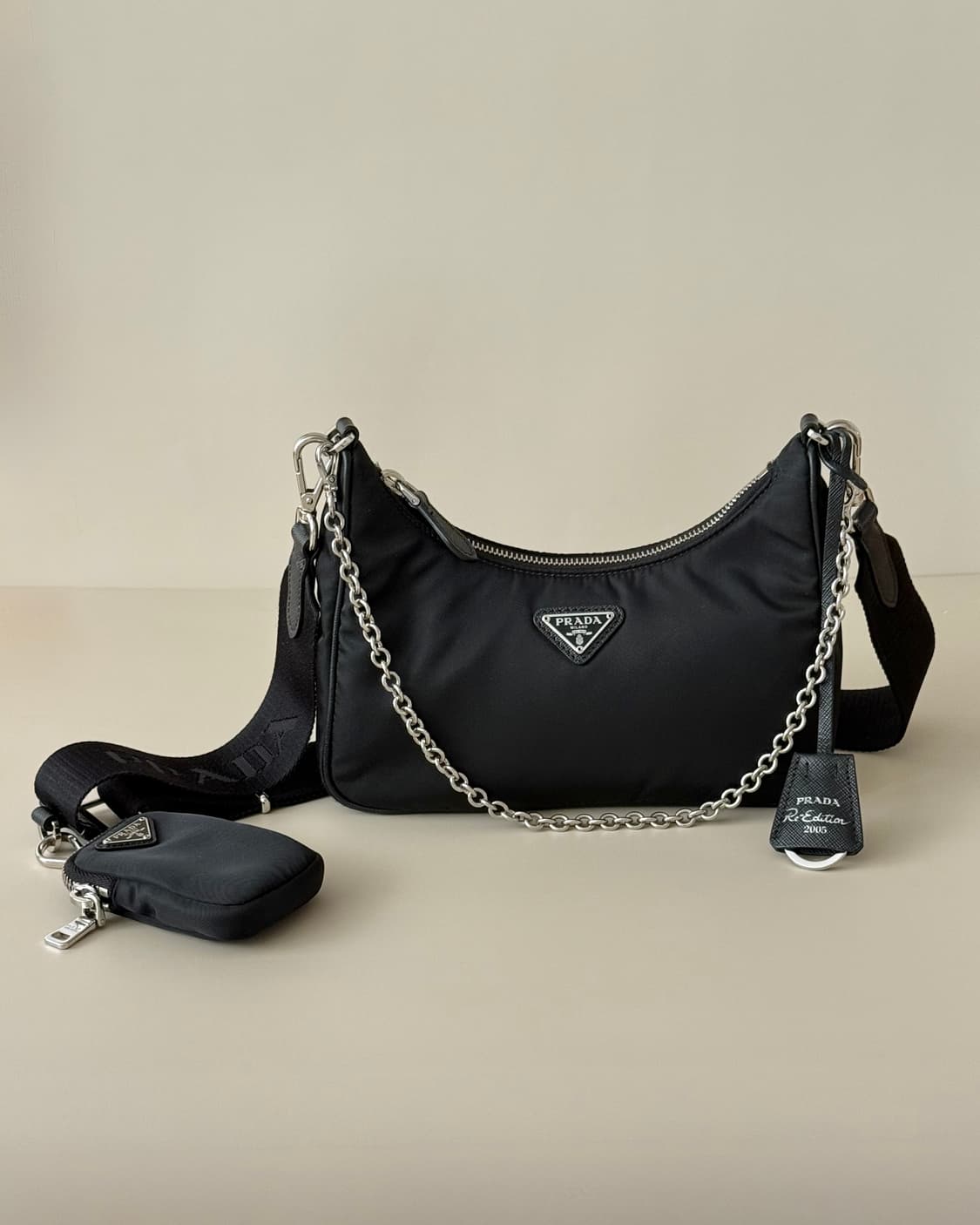 프라다 리에디션 2005 리나일론 호보백 상품이미지3