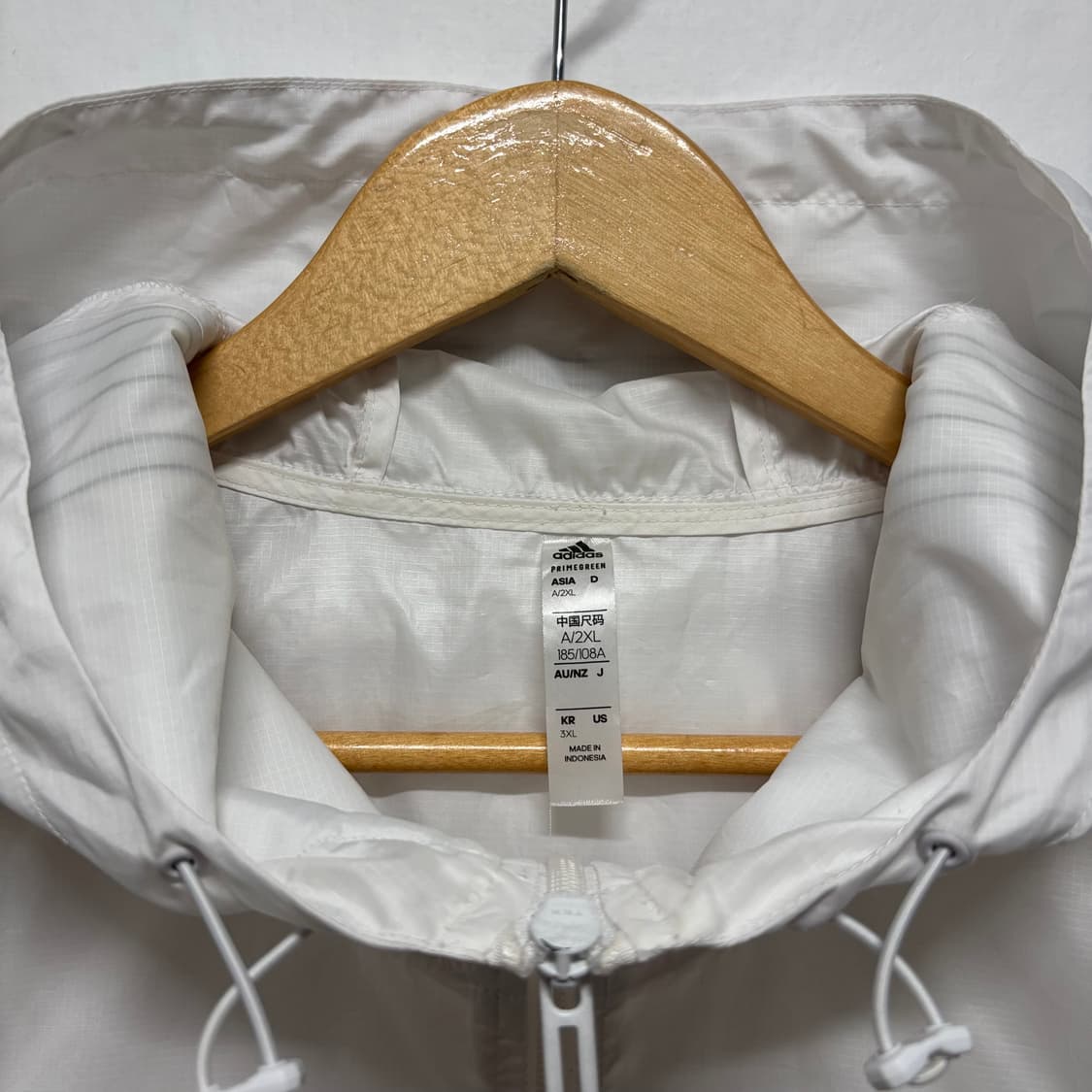 아디다스 화이트 삼선 후디 바람막이 상품이미지3