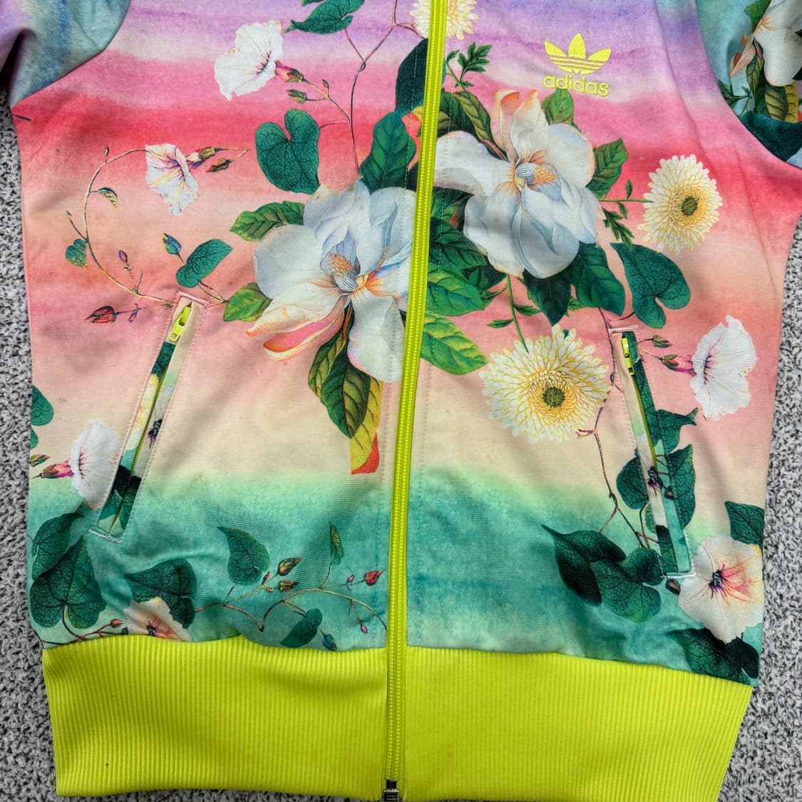 90 아디다스 플로럴 한정판 져지 0130H1 상품이미지3