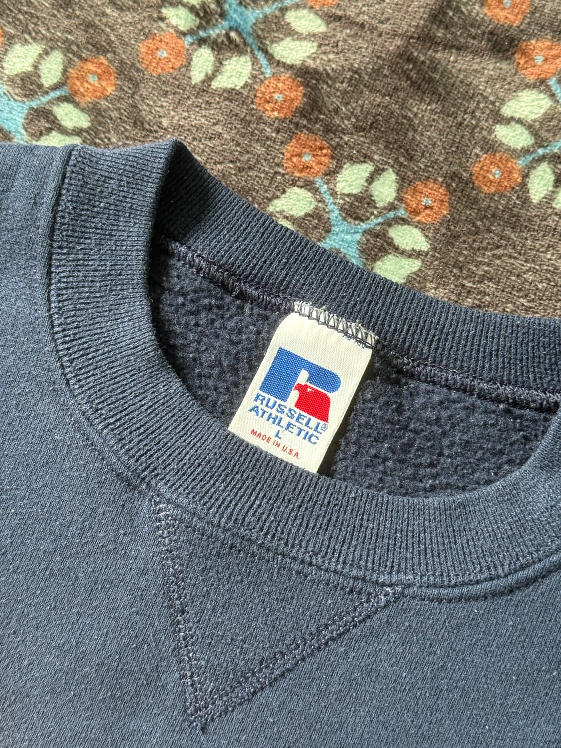 90s usa russell sweatshirt 러셀 스웻셔츠 네이비 상품이미지3