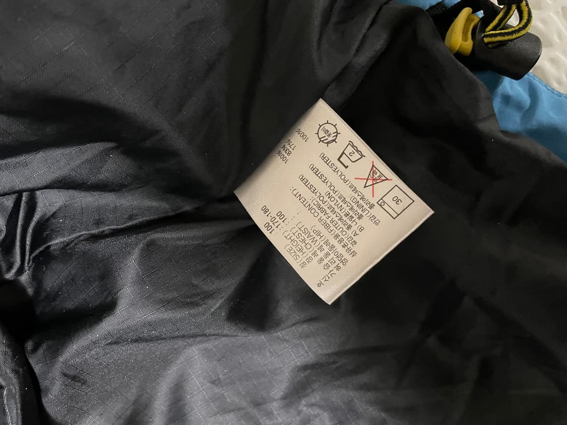 나이키 acg 바람막이 상품이미지3