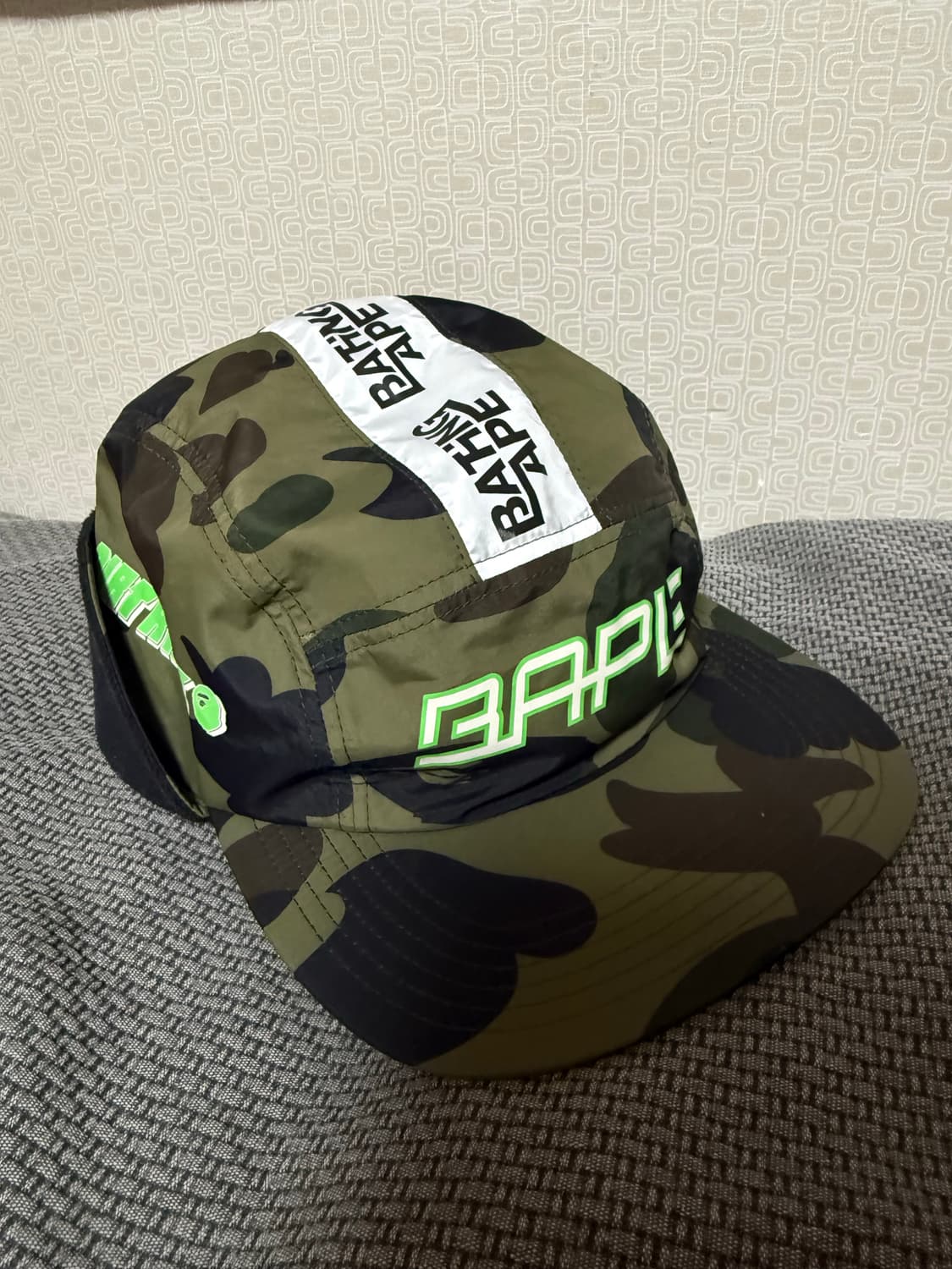 베이프 캠프캡 상품이미지1