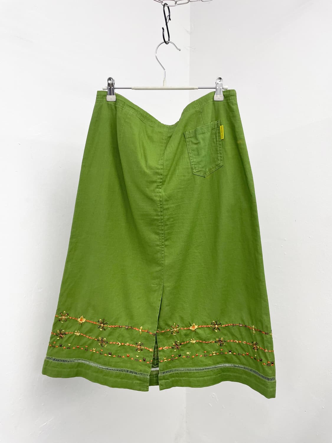 써스데이아일랜드 페어리 자수 스커트 상품이미지8