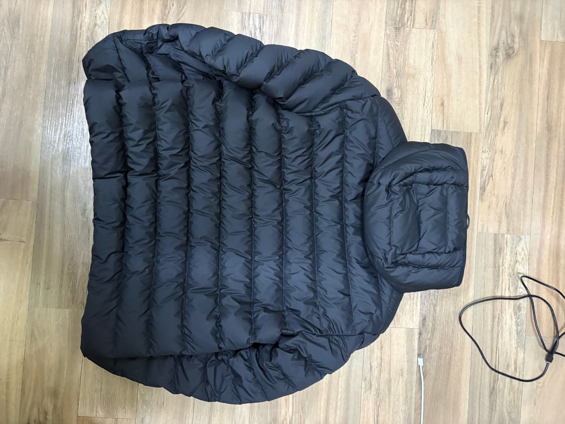 [L] 무신사 스탠다드 시티 레저 후디드 라이트 다운 재킷 블랙 상품이미지6