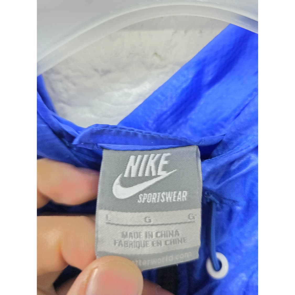 택포_ 나이키 여성 크롭 바람막이 L 리폼 상품이미지2