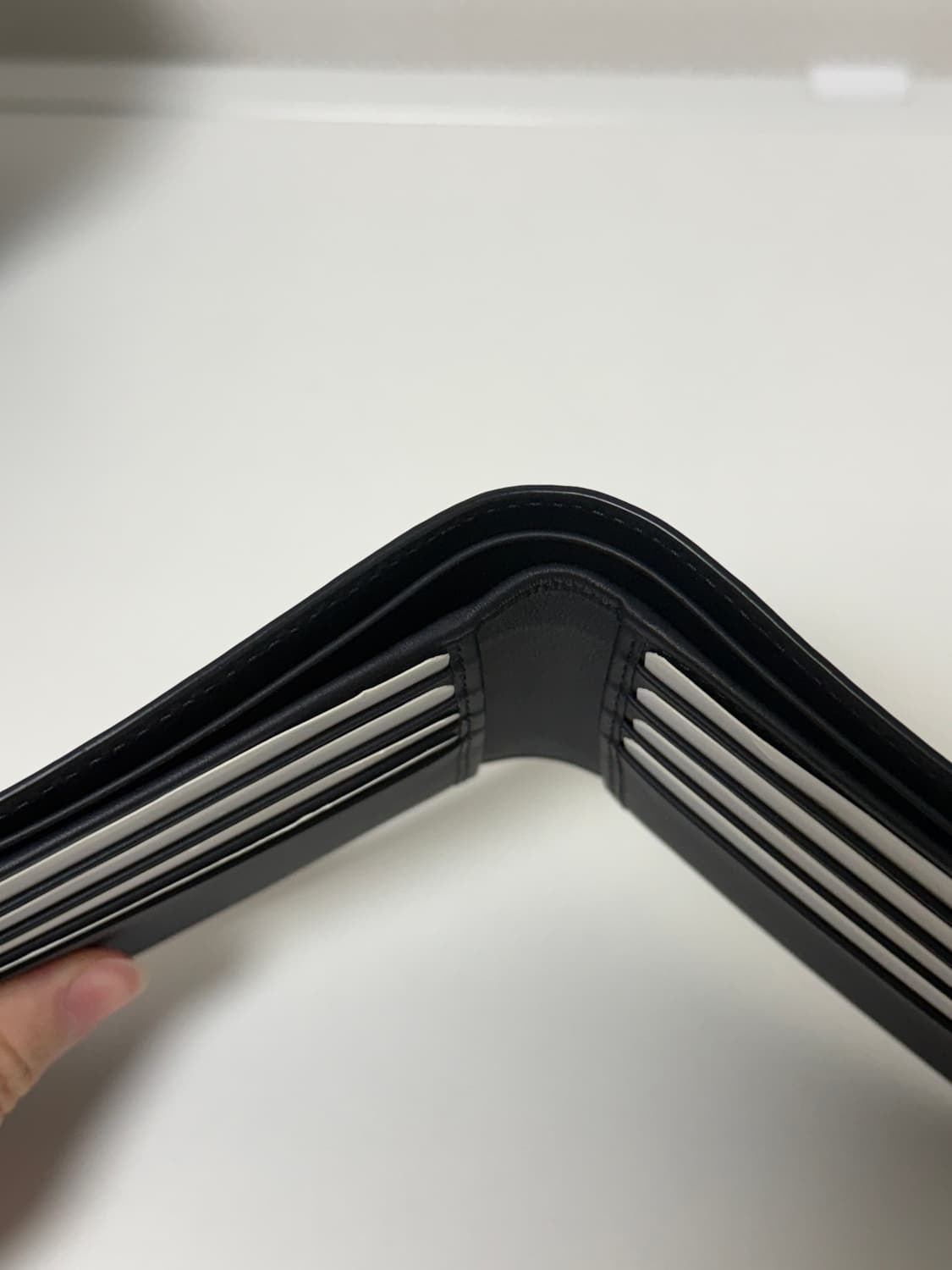 보테가베네타 남성 반지갑 상품이미지4