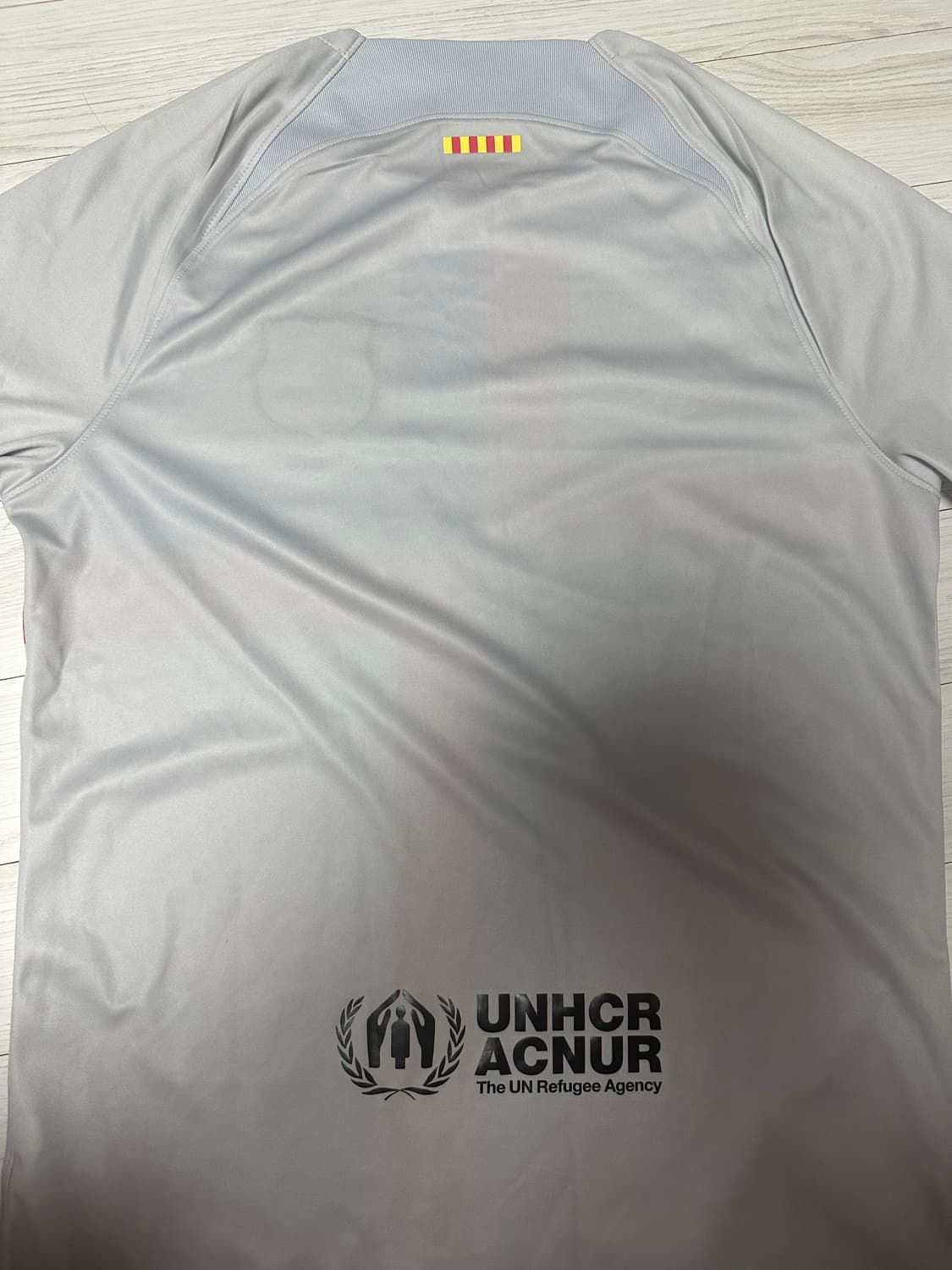 나이키 바르셀로나 22/23 유니폼 M사이즈 상품이미지2