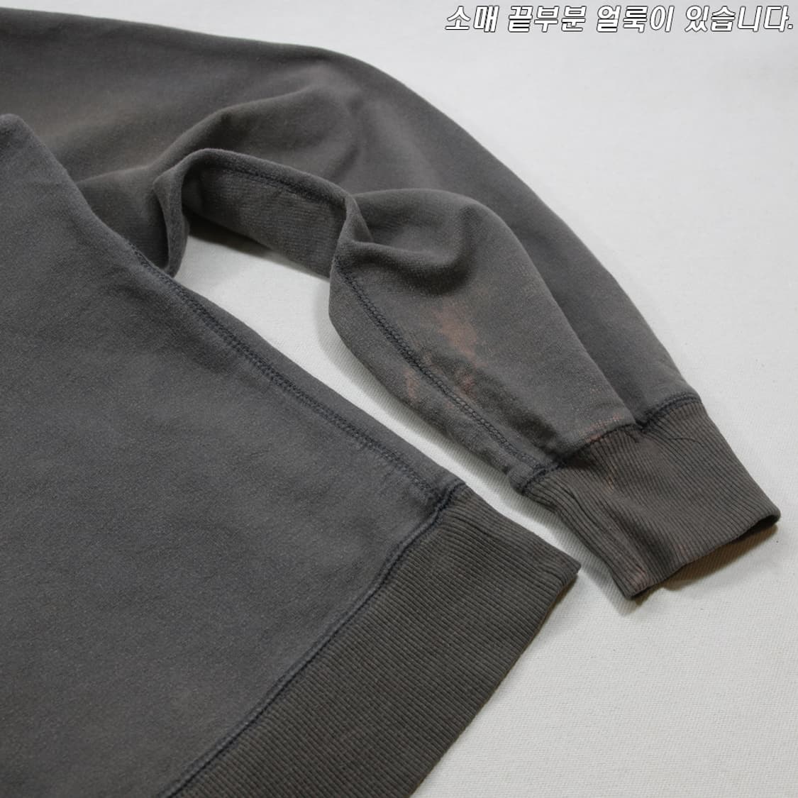 (착용컷) Reebok 스웻 후드 집업 (남성용 100) 상품이미지9