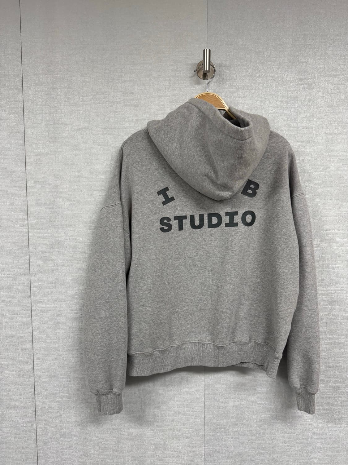 아이앱 스튜디오x현대 모비스 스웻 후드 상품이미지4