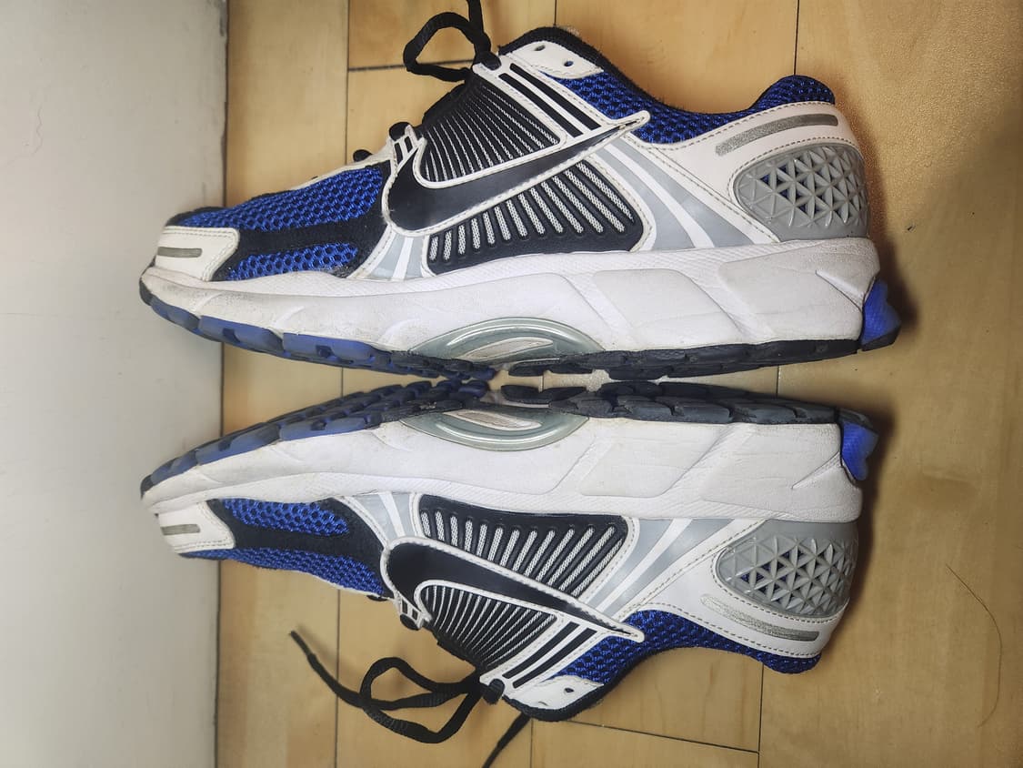 (255)나이키 줌 보메로 5 화이트 레이서 블루 블랙 상품이미지4