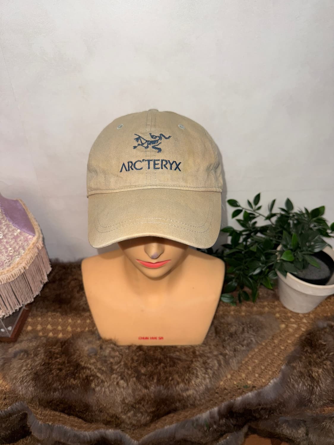 ARC’TERYX mute beige logo ball cap 상품이미지2