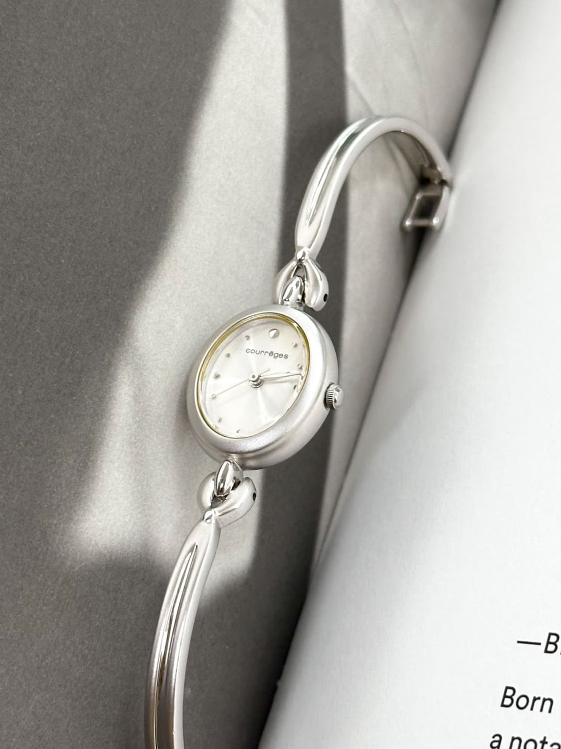 courreges / 꾸레쥬 실버 뱅글 시계  상품이미지1