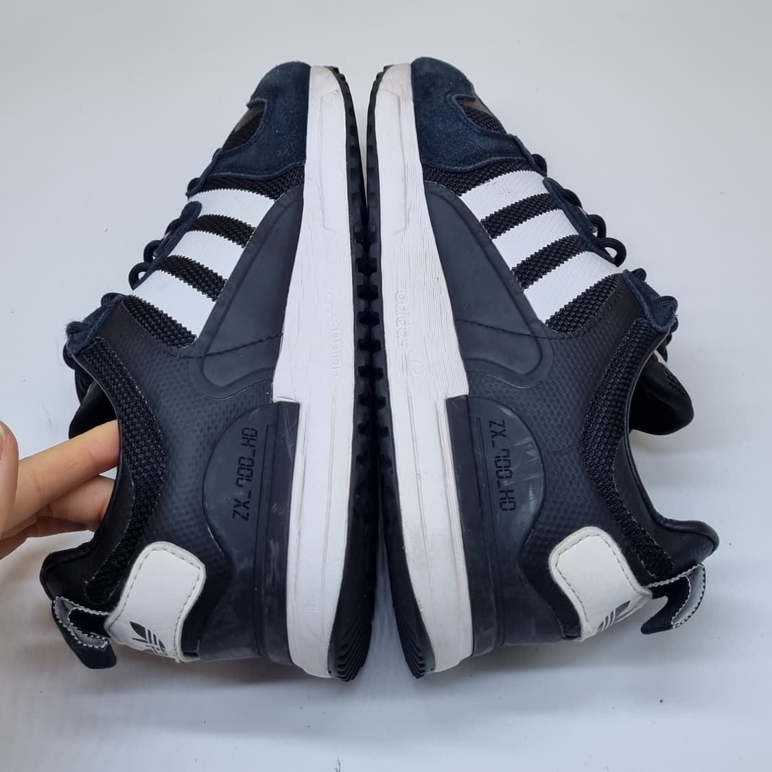 아디다스 zx700 검흰 운동화250  상품이미지5