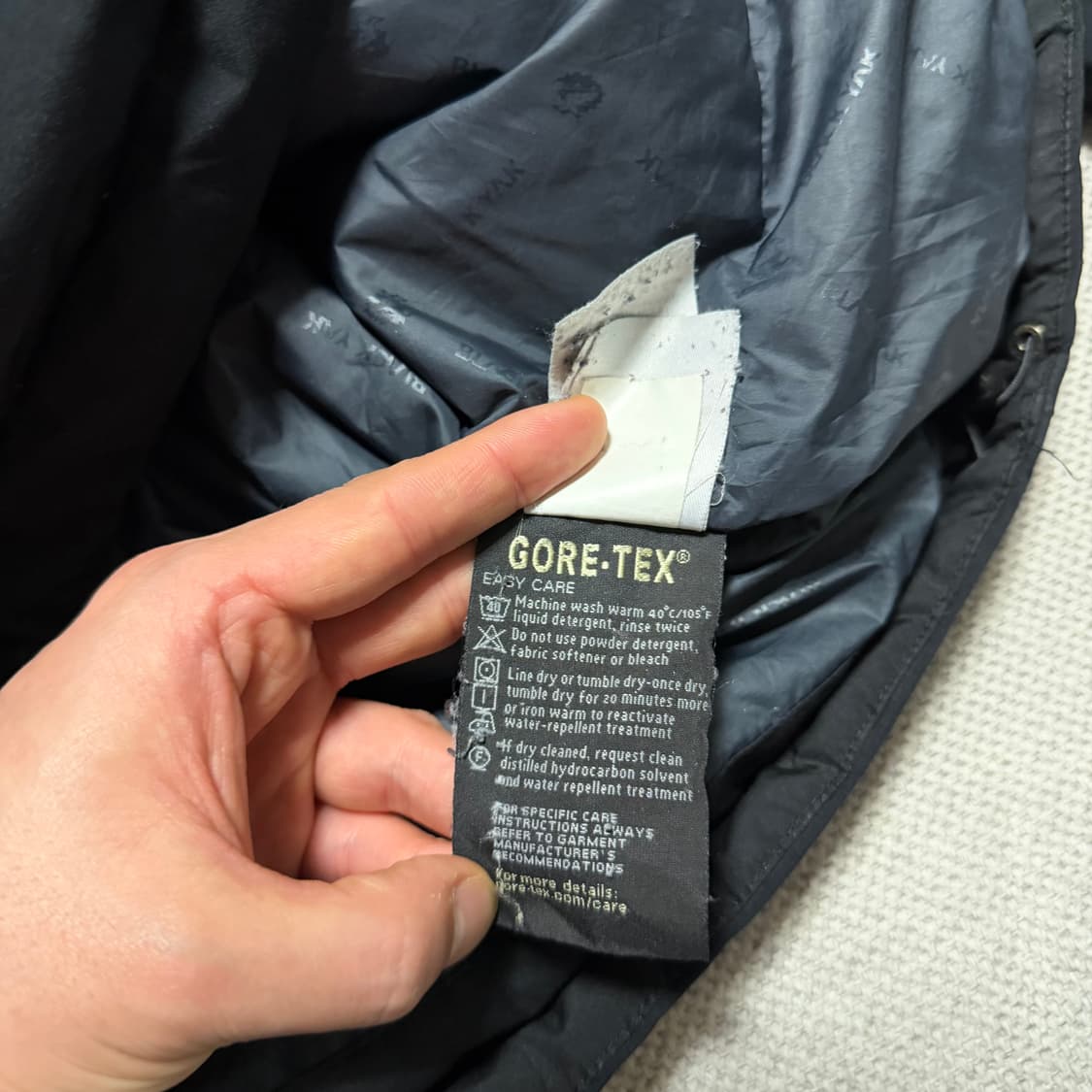 블랙야크 아이스버그 고어텍스 패딩 자켓 상품이미지9