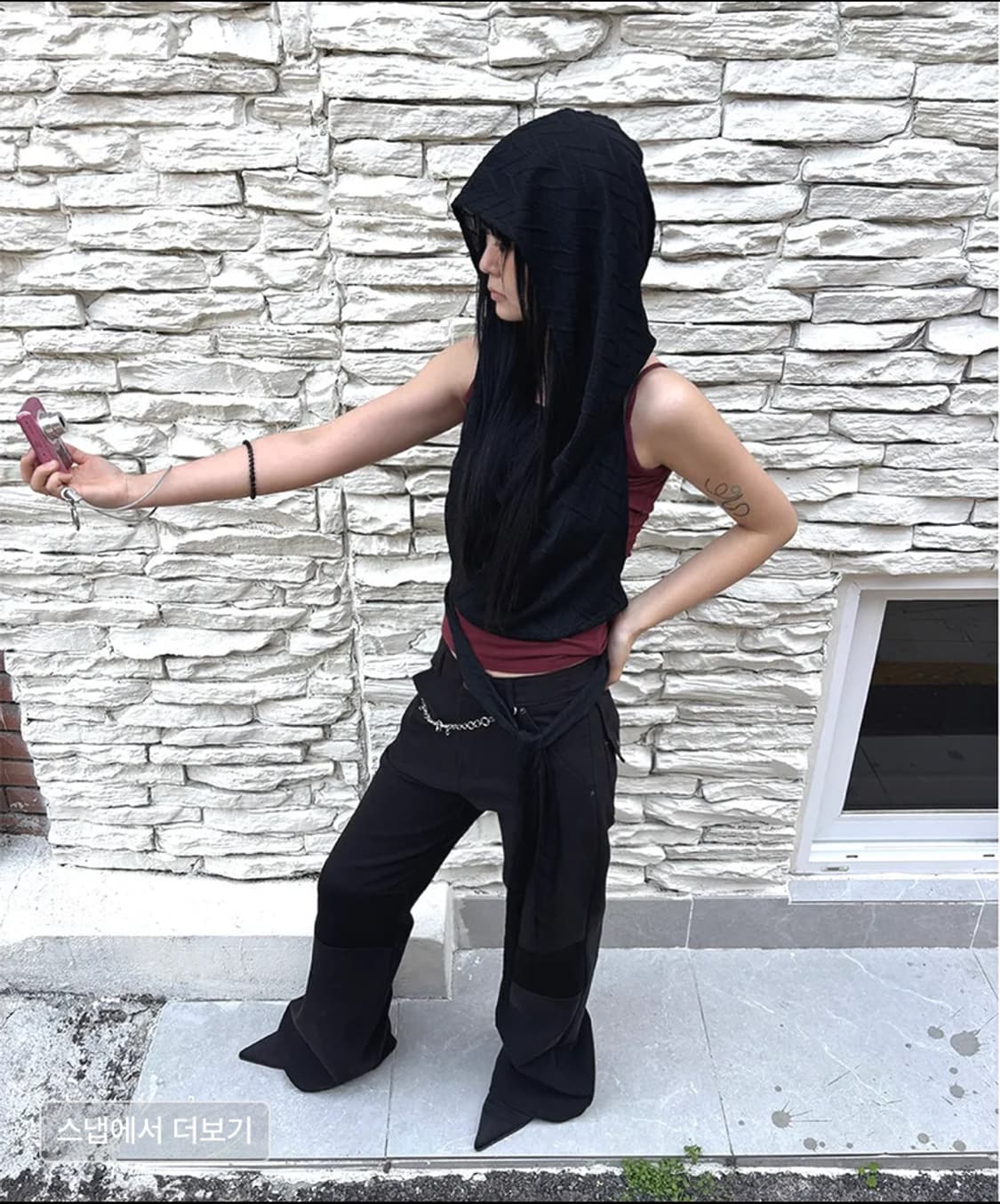 공일공사BACKLESS HALTER HOODIE 상품이미지2