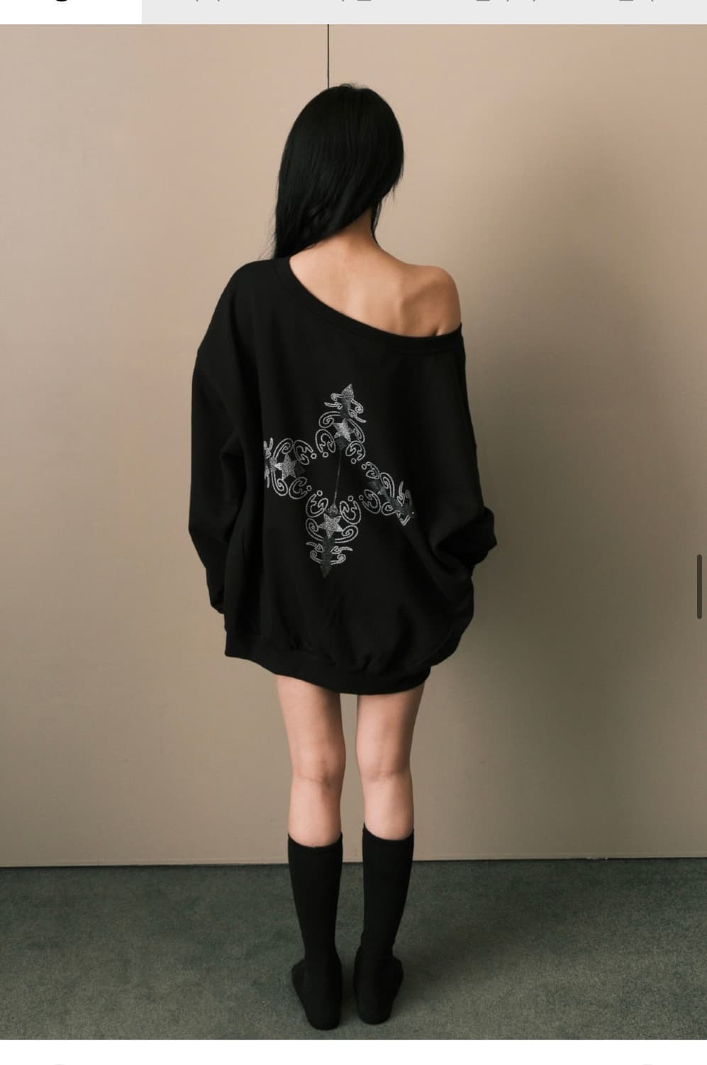 seiie 세이에 원숄더 맨투맨 Twinkle Off shoulder 상품이미지5