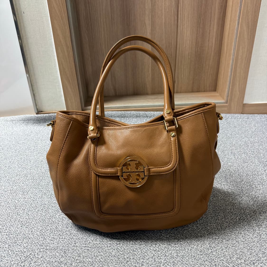 Tory Burch 토리버치 토트백 상품이미지3