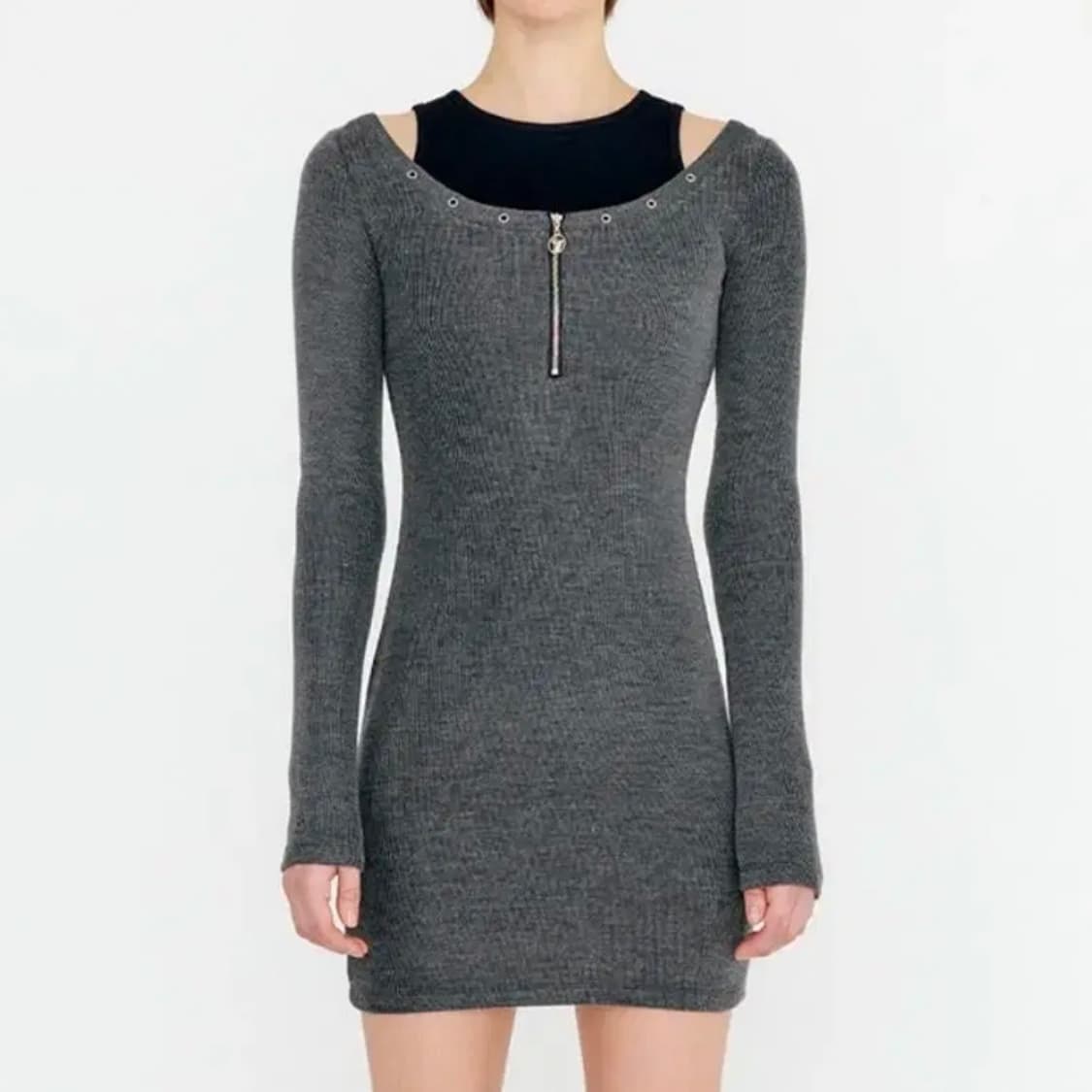 [새상품] 유즈 컷아웃 레이어드 아일렛 원피스 차콜 상품이미지1