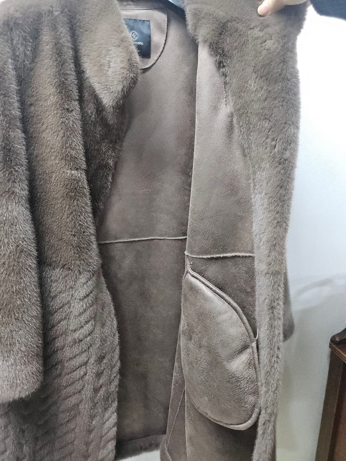 chowoosen  브라운 인조 밍크 롱코트  55 실측가단52 상품이미지8