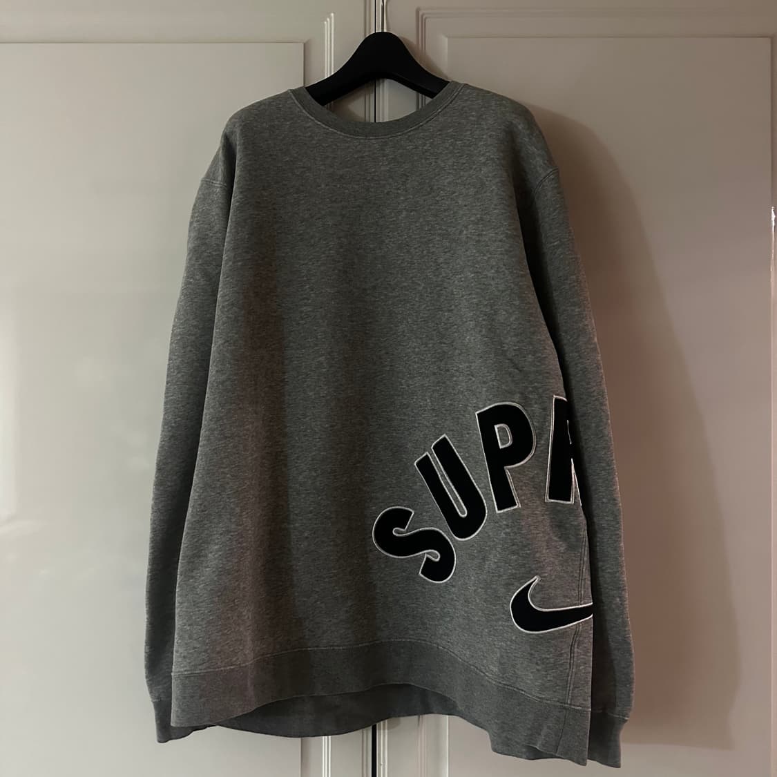 [XL]슈프림 나이키 아크 크루넥 맨투맨 상품이미지3