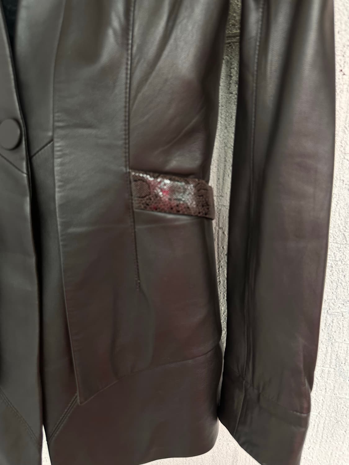 Elloie Dieu snake pattern point jacket 상품이미지7