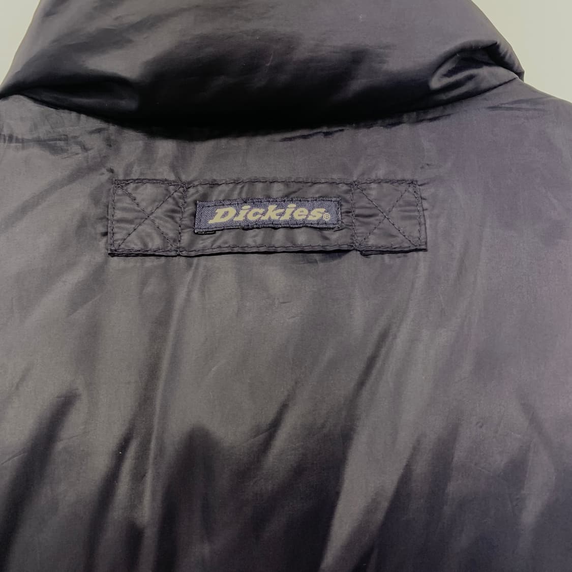 디키즈 y2k 와투케 네이비 유광 조끼 패딩 상품이미지5