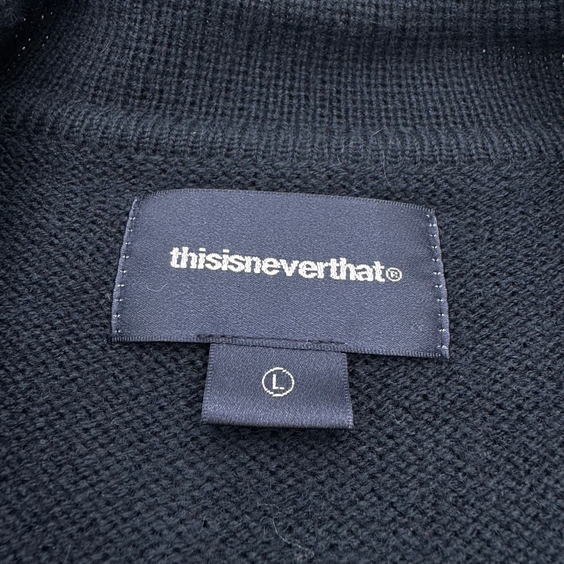 디스이즈네버댓 니트집업 상품이미지4