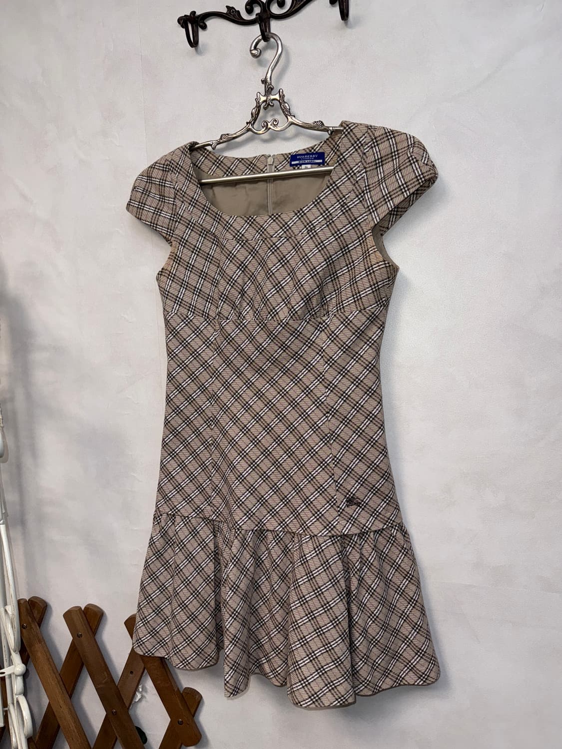 Burberry nova check half pleats ops 상품이미지3