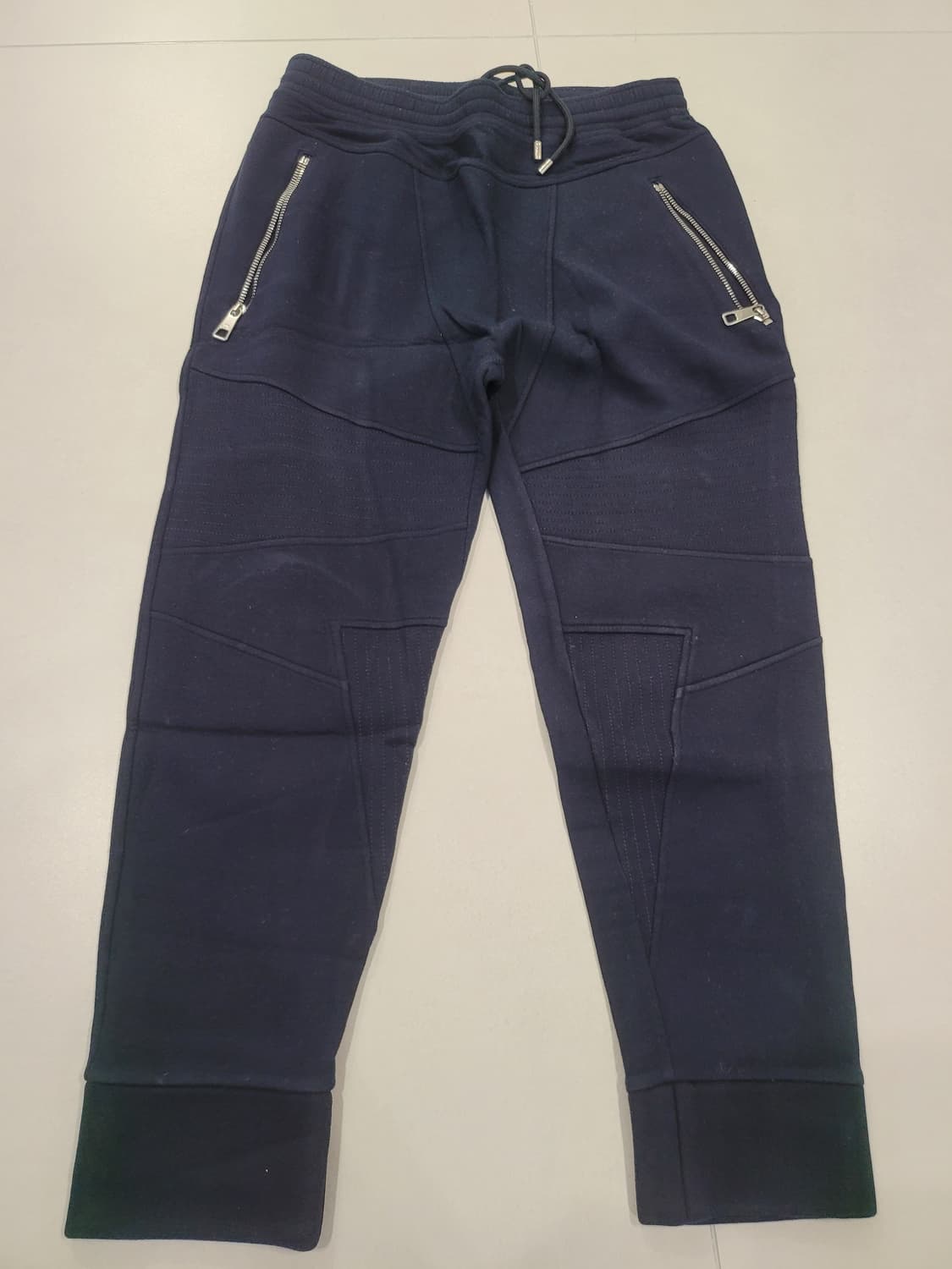 한끗 차이의 미학, 닐바렛 사선 지퍼 네오프렌 조거 팬츠 (네이비) 상품이미지1