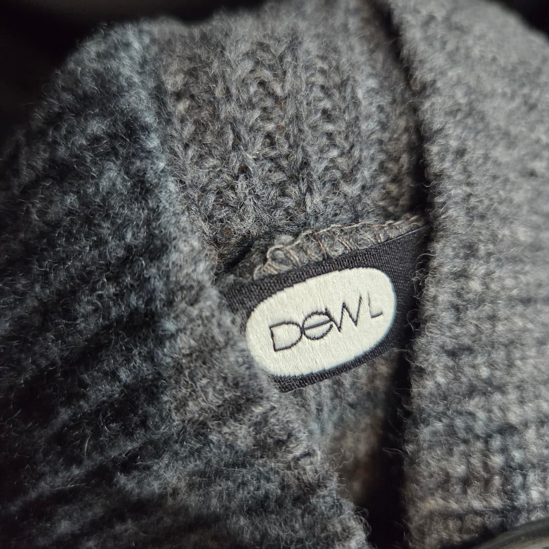 듀엘 터틀넥 케이프 숄 니트 베스트 상품이미지5